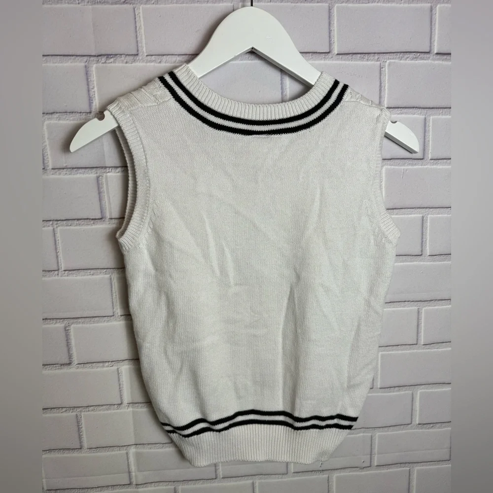 Gymboree Boys Cable Knit Sweater Vest Size 8 - White